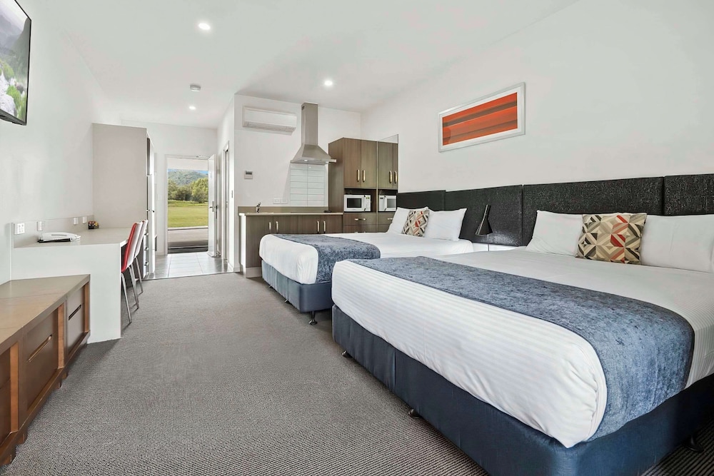 quality resort parkhurst