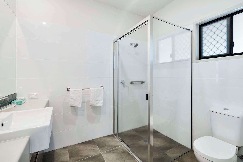 quality resort parkhurst