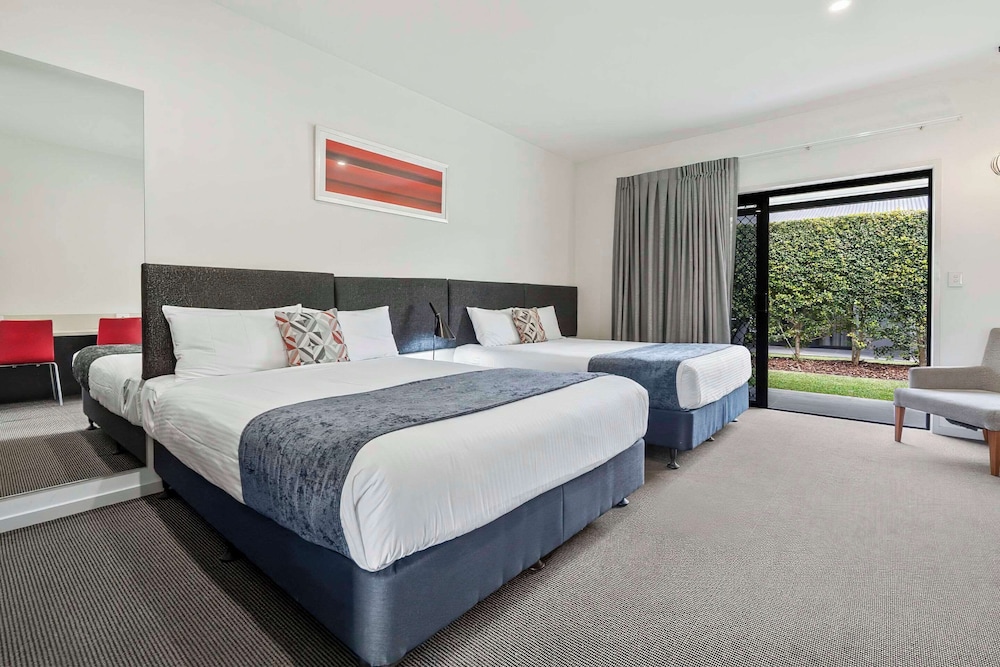 quality resort parkhurst