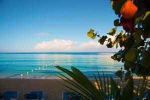 Travellers Beach Resort,Montego Bay>>Jamaica,4 star