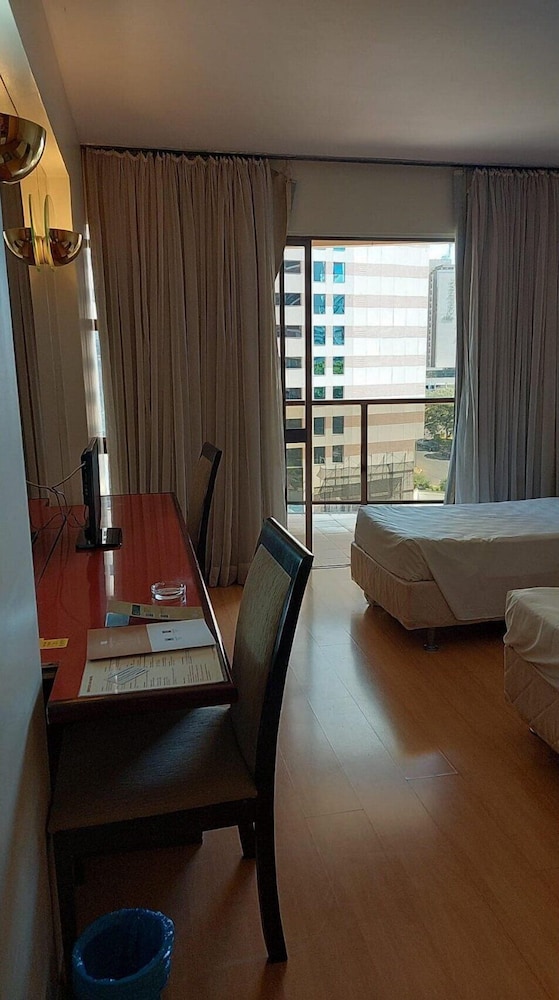 kubitschek hotel flat particular