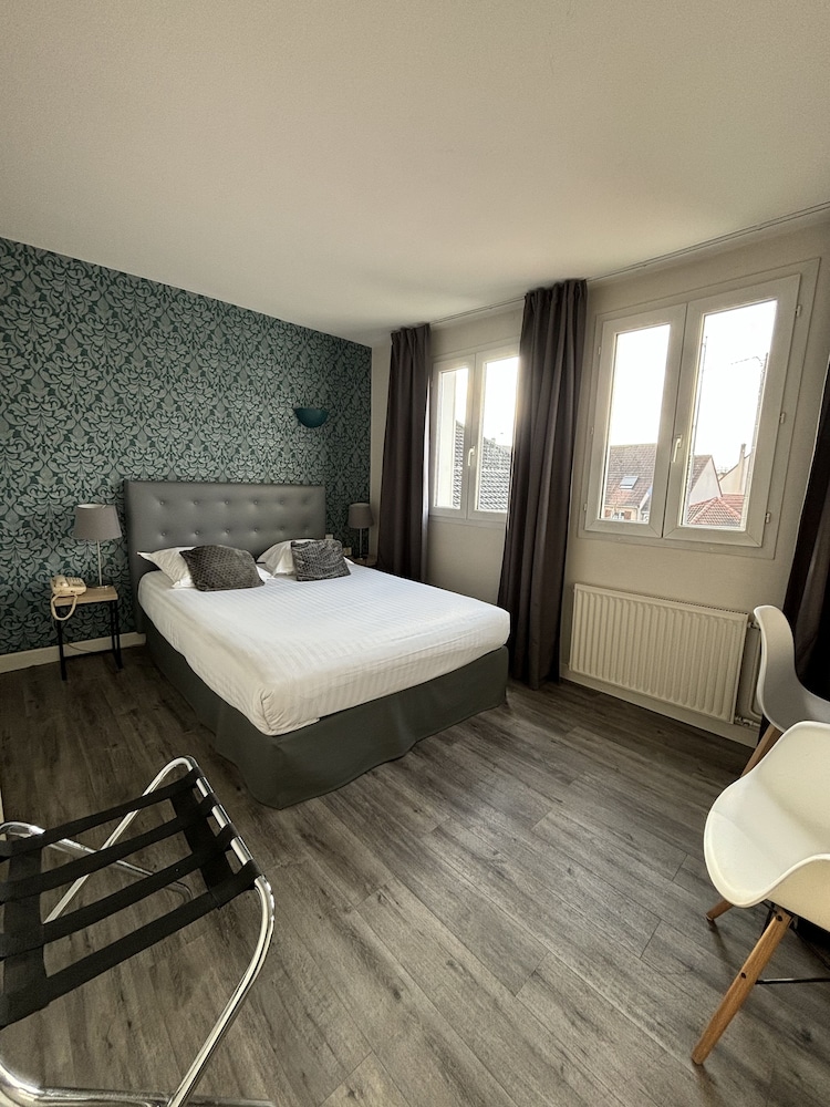 hotel de troyes