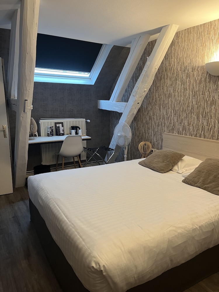 hotel de troyes