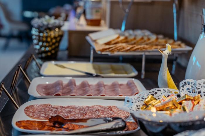 kyriad direct orleans nord cap saran