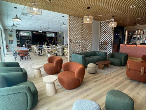 kyriad limoges ester