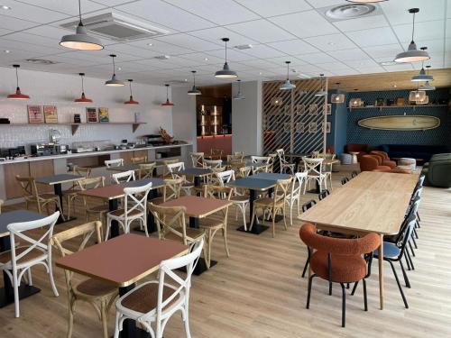 kyriad limoges ester