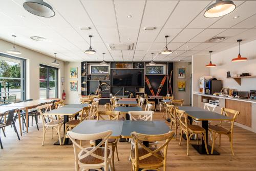 kyriad limoges ester