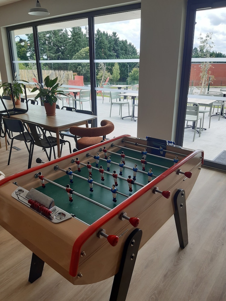 kyriad limoges ester