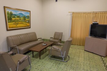 hotel indah palace tawangmangu