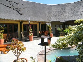 Elephants Footprint Lodge,Addo Elephant National Park>>Addo,4 star