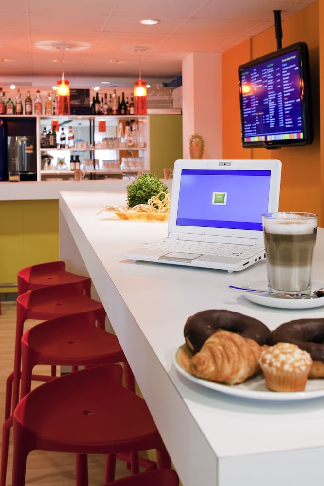 ibis styles duesseldorf neuss hotel