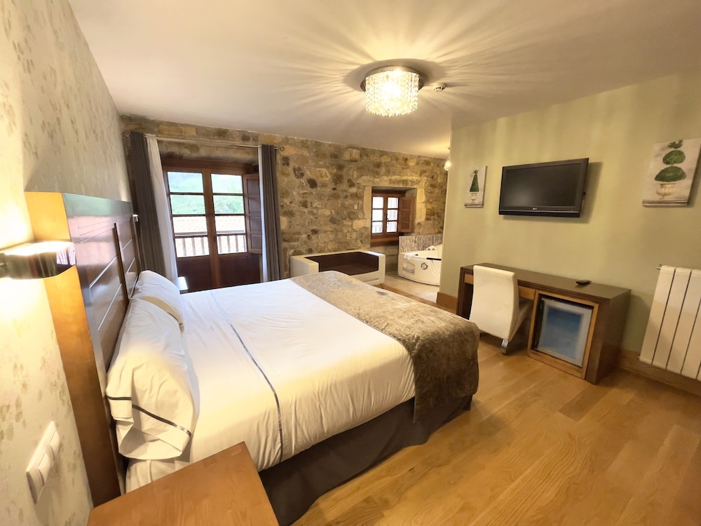 akla hotel suites valles pasiegos