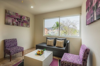 la playa departamento suites