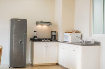 la playa departamento suites