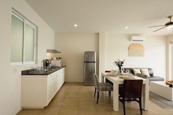 la playa departamento suites