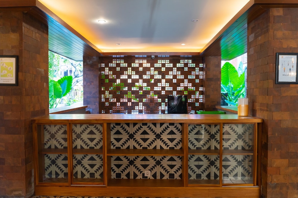 fourteen roses boutique hotel legian