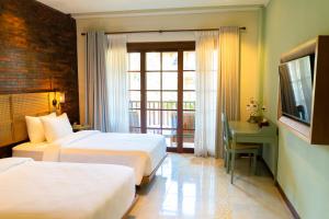 fourteen roses boutique hotel legian