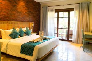 fourteen roses boutique hotel legian