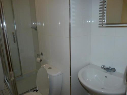 international inn hostel