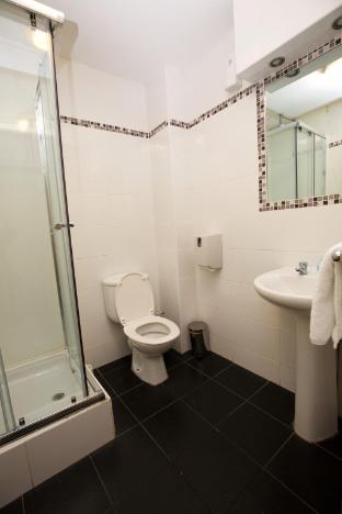 international inn hostel