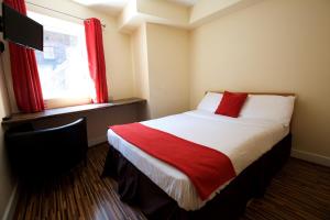 international inn hostel