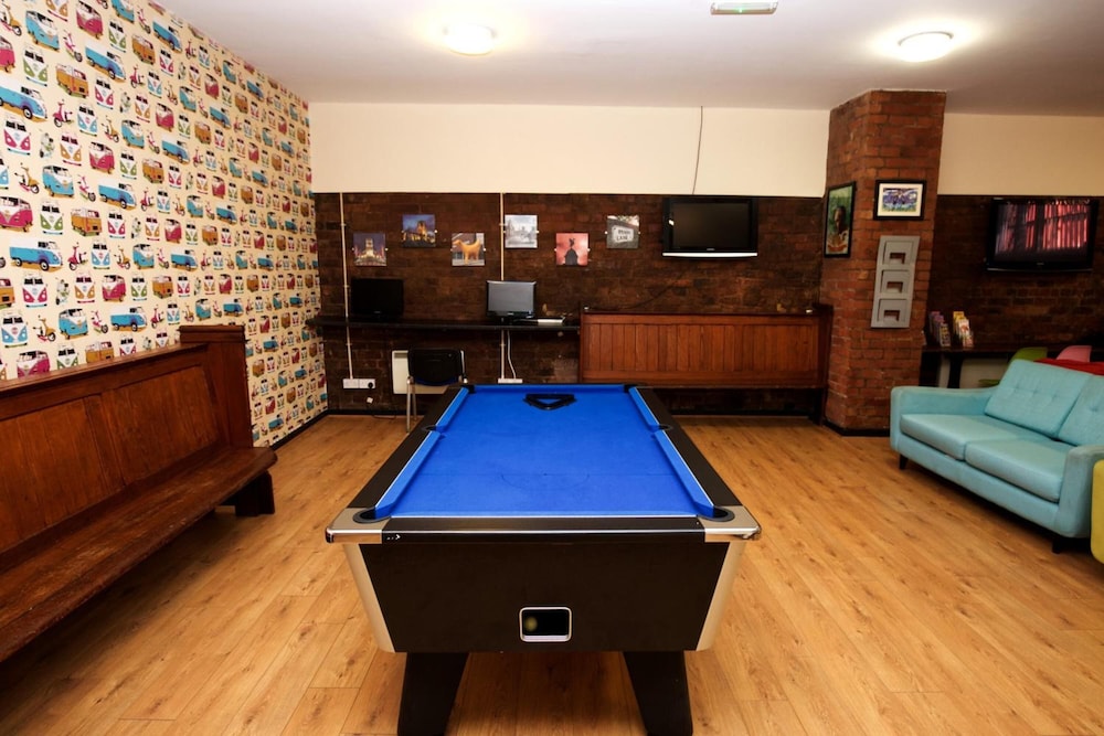 international inn hostel