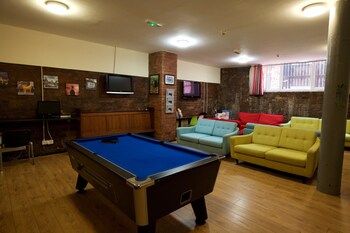 international inn hostel