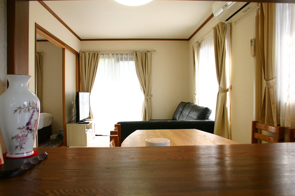 lake yamanaka resort house ii