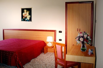 hotel la casa del pellegrino