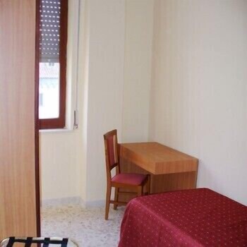 hotel la casa del pellegrino