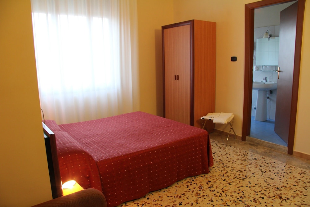 hotel la casa del pellegrino