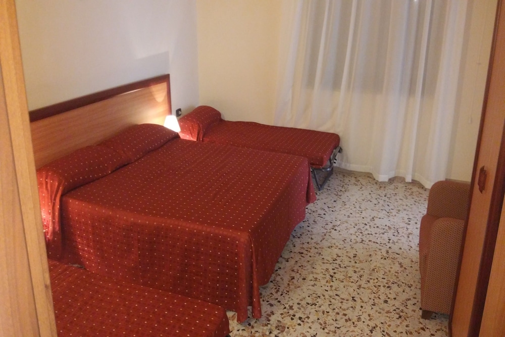 hotel la casa del pellegrino