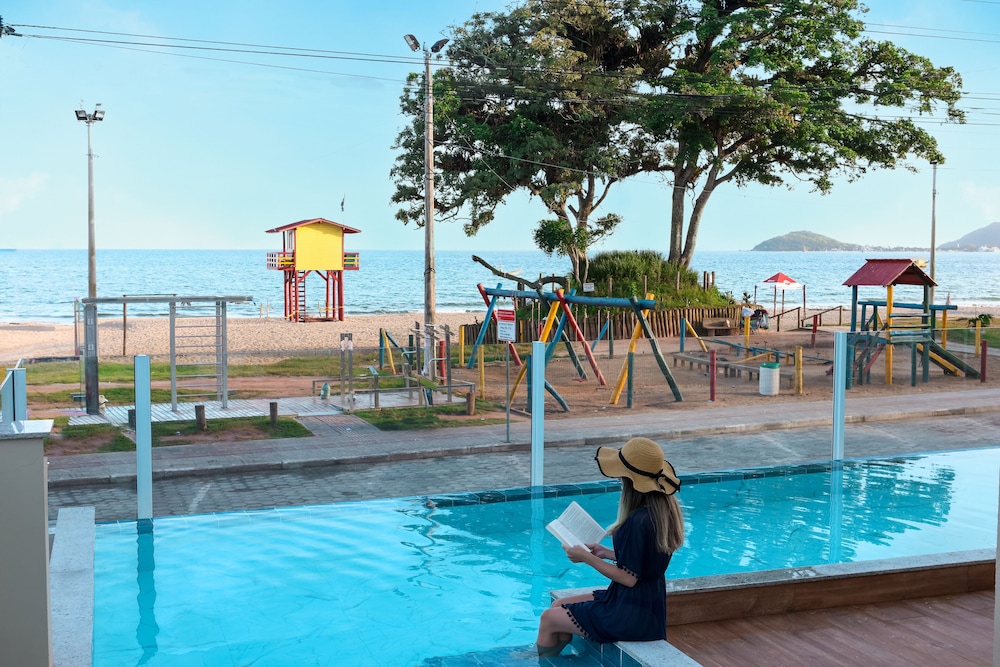 pousada roberto monteiro frente mar