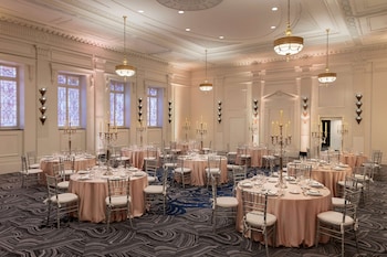 hilton new orleans st charles avenue