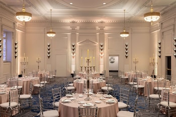 hilton new orleans st charles avenue