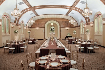 hilton new orleans st charles avenue