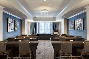 hilton new orleans st charles avenue