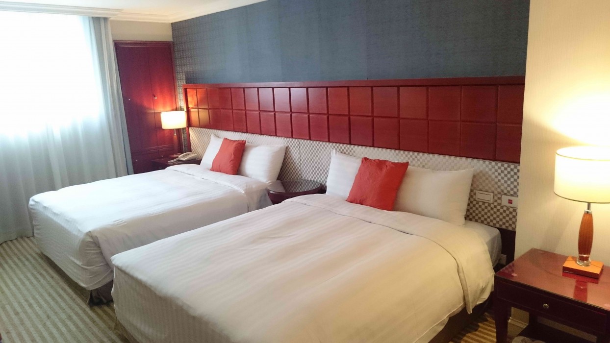 mrt hotel