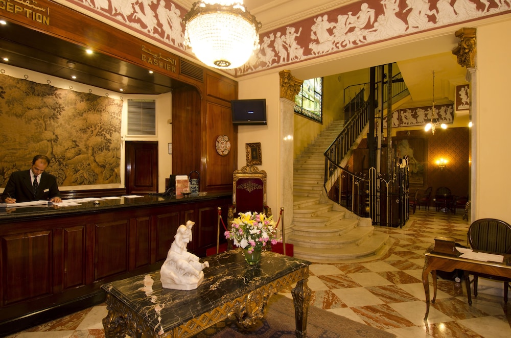 paradise inn le metropole hotel