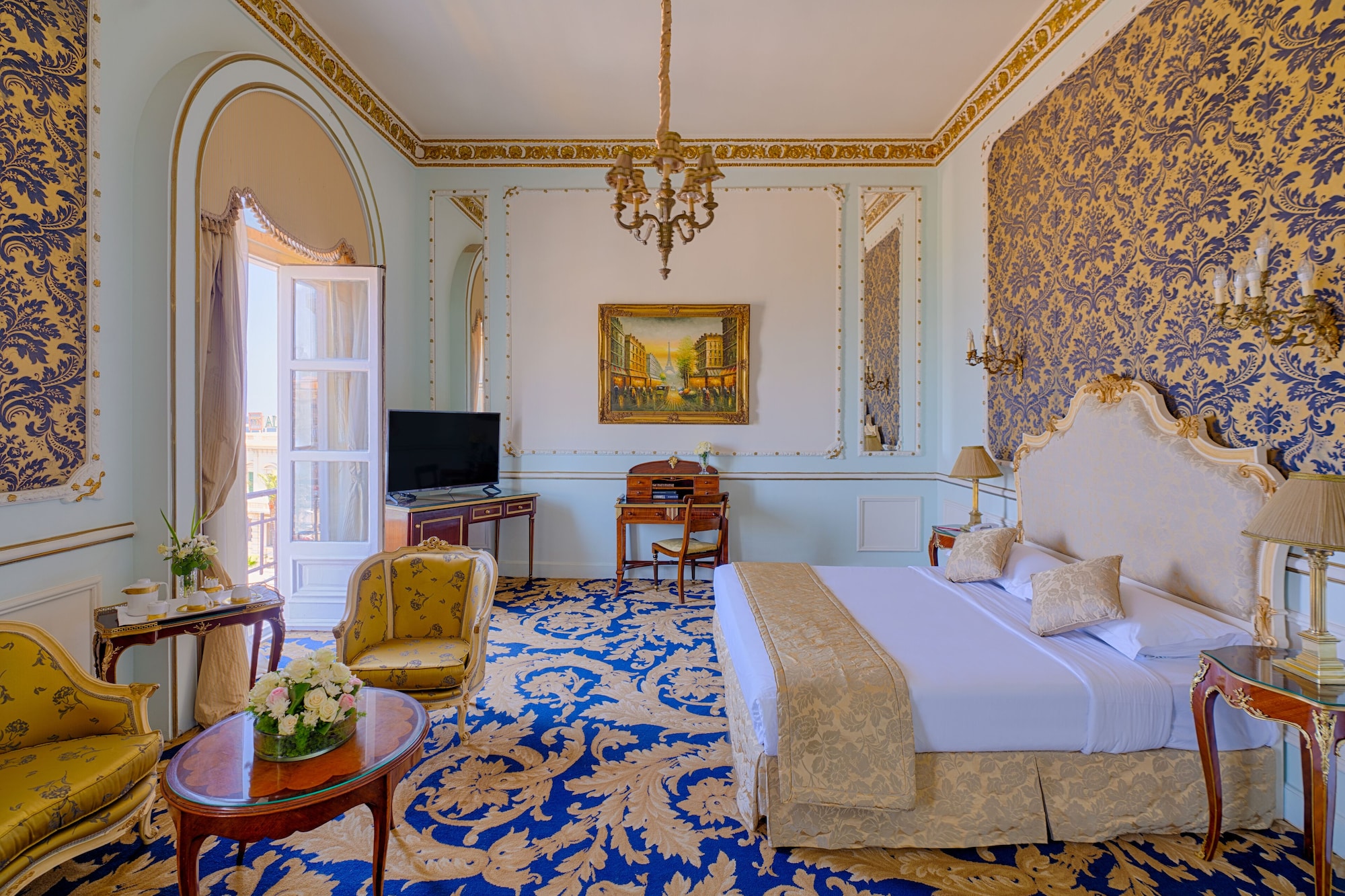 paradise inn le metropole hotel