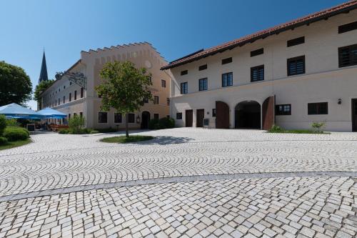 landhotel alte zollstation historical building