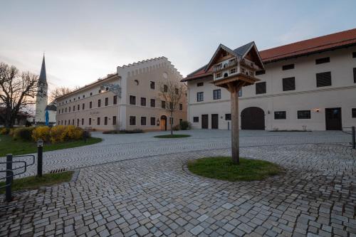 landhotel alte zollstation historical building