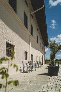 landhotel alte zollstation historical building