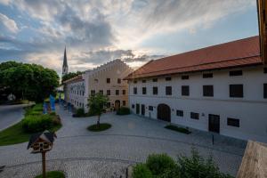 landhotel alte zollstation historical building