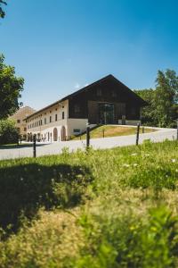 landhotel alte zollstation historical building