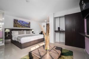 azor hotel cali versalles