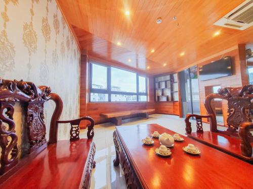 leha saigon airport hotel