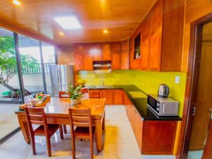 leha saigon airport hotel