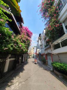 leha saigon airport hotel