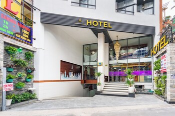 leha saigon airport hotel